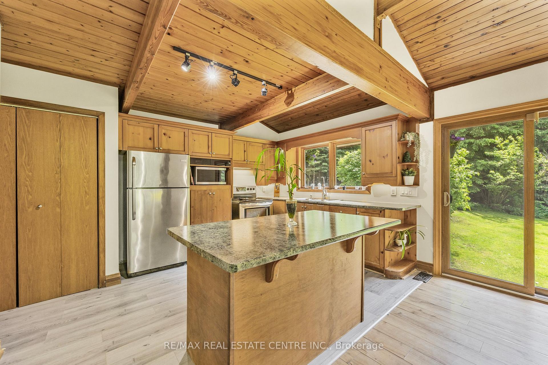 Photo 12 of 293432 Eighth Line, Amaranth, Rural Amaranth — HOMEH