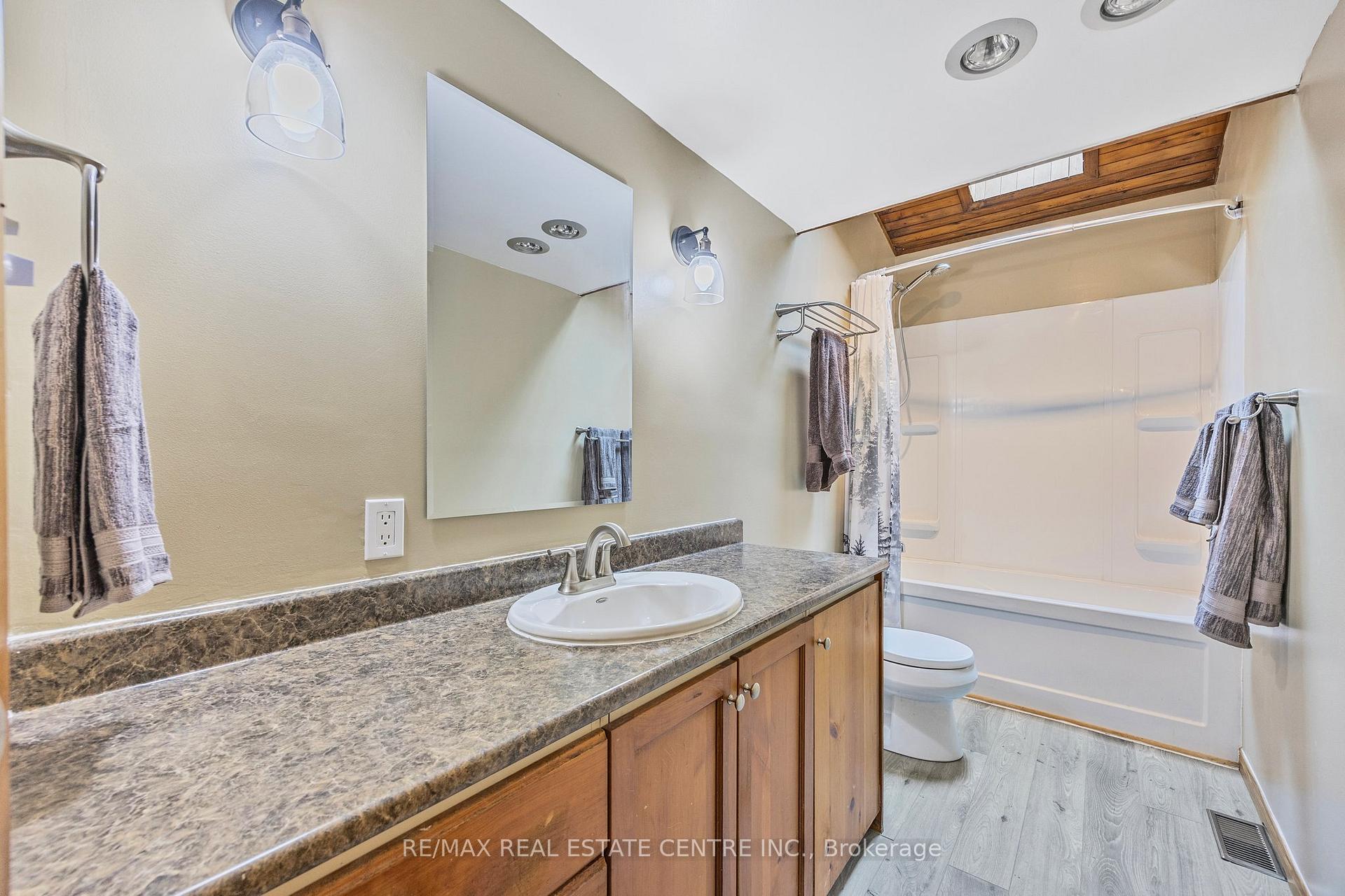 Photo 17 of 293432 Eighth Line, Amaranth, Rural Amaranth — HOMEH