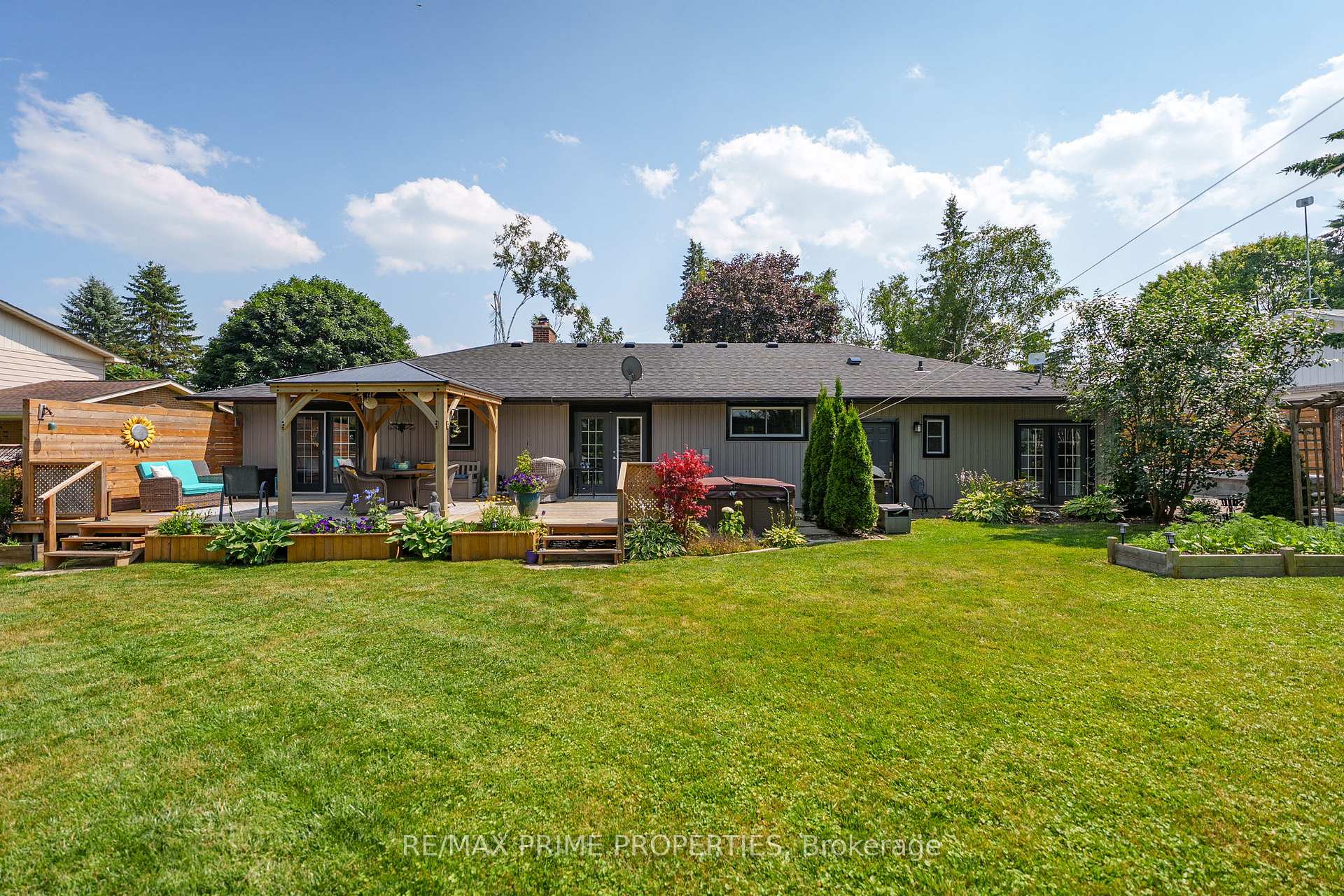 Photo 20 of 292 Zephyr Road, Uxbridge, Rural Uxbridge — HOMEH
