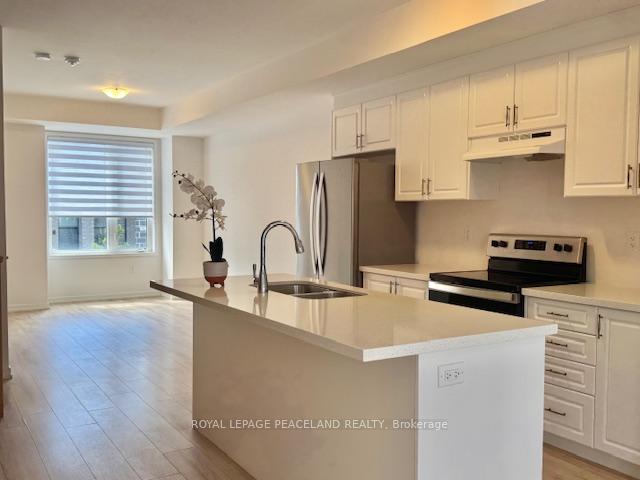 Photo 2 of 136 Rattenbury Road, Vaughan, Patterson — HOMEH