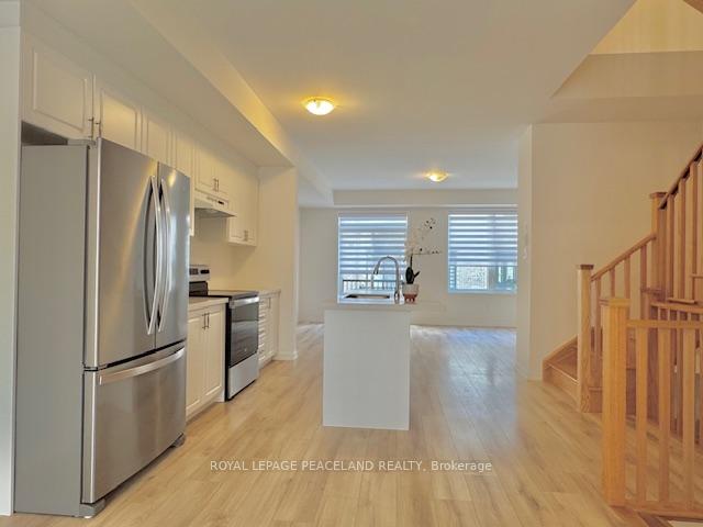 Photo 5 of 136 Rattenbury Road, Vaughan, Patterson — HOMEH