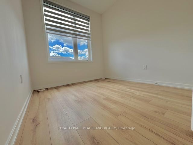 Photo 11 of 136 Rattenbury Road, Vaughan, Patterson — HOMEH
