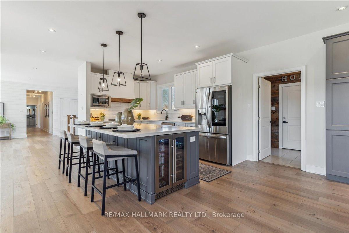 Photo 10 of 16 Goodwood Street, Uxbridge, Rural Uxbridge — HOMEH