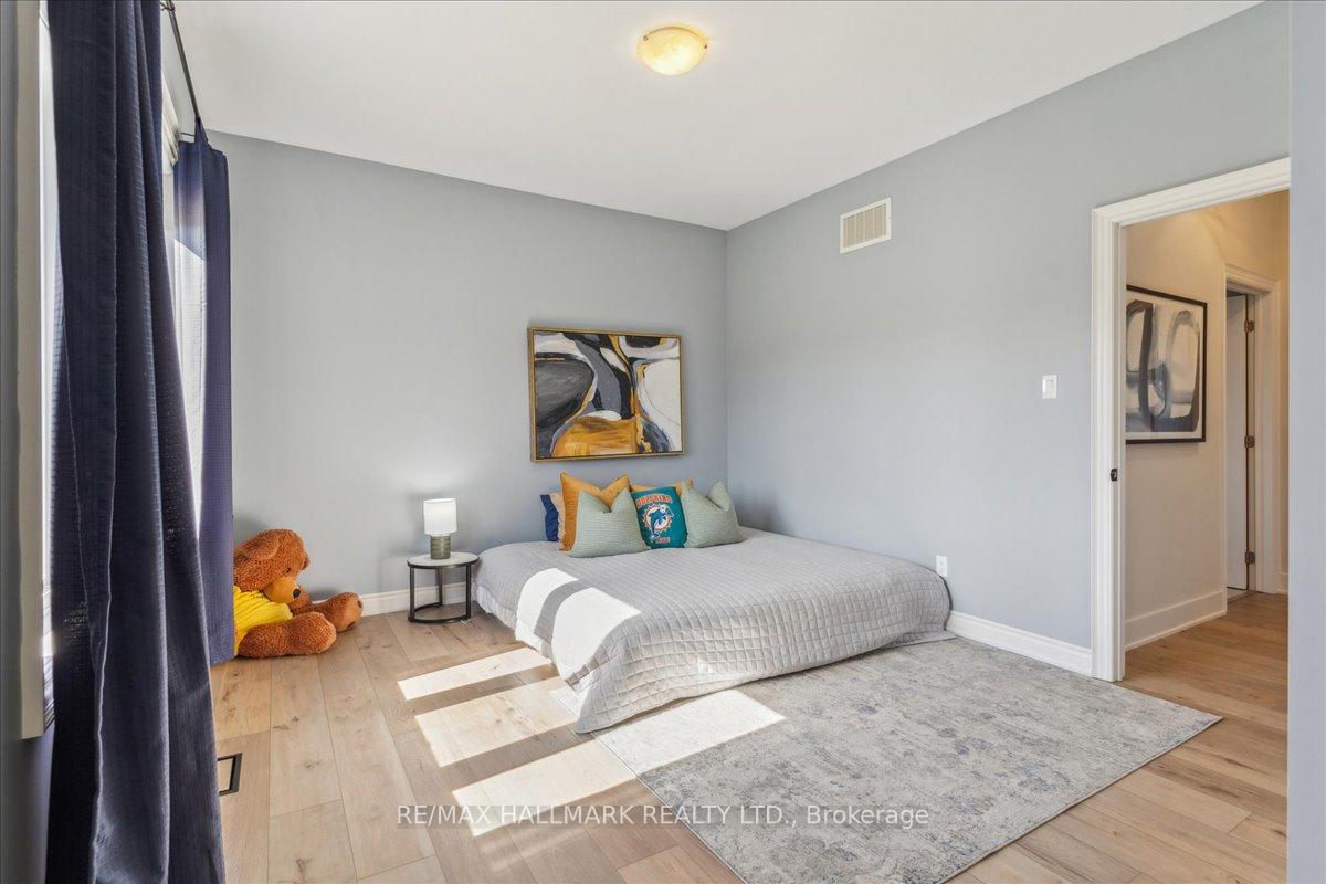 Photo 19 of 16 Goodwood Street, Uxbridge, Rural Uxbridge — HOMEH