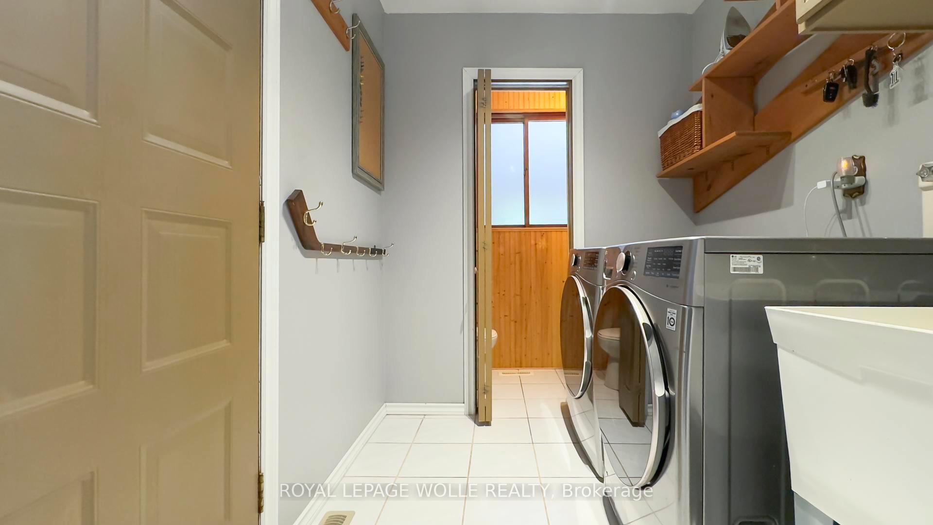 Photo 8 of 1061 Henry Street, Wellesley — HOMEH
