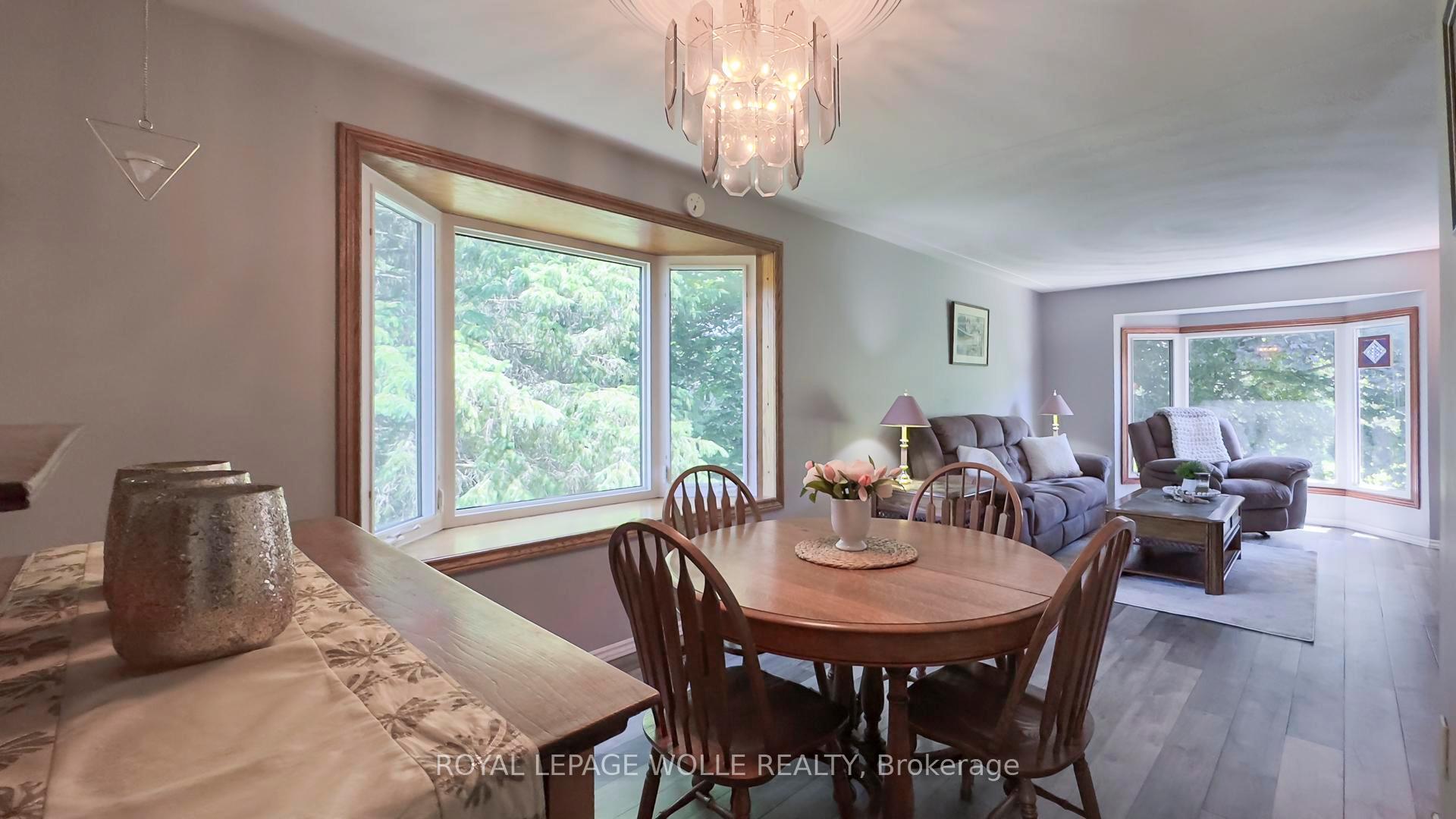 Photo 15 of 1061 Henry Street, Wellesley — HOMEH