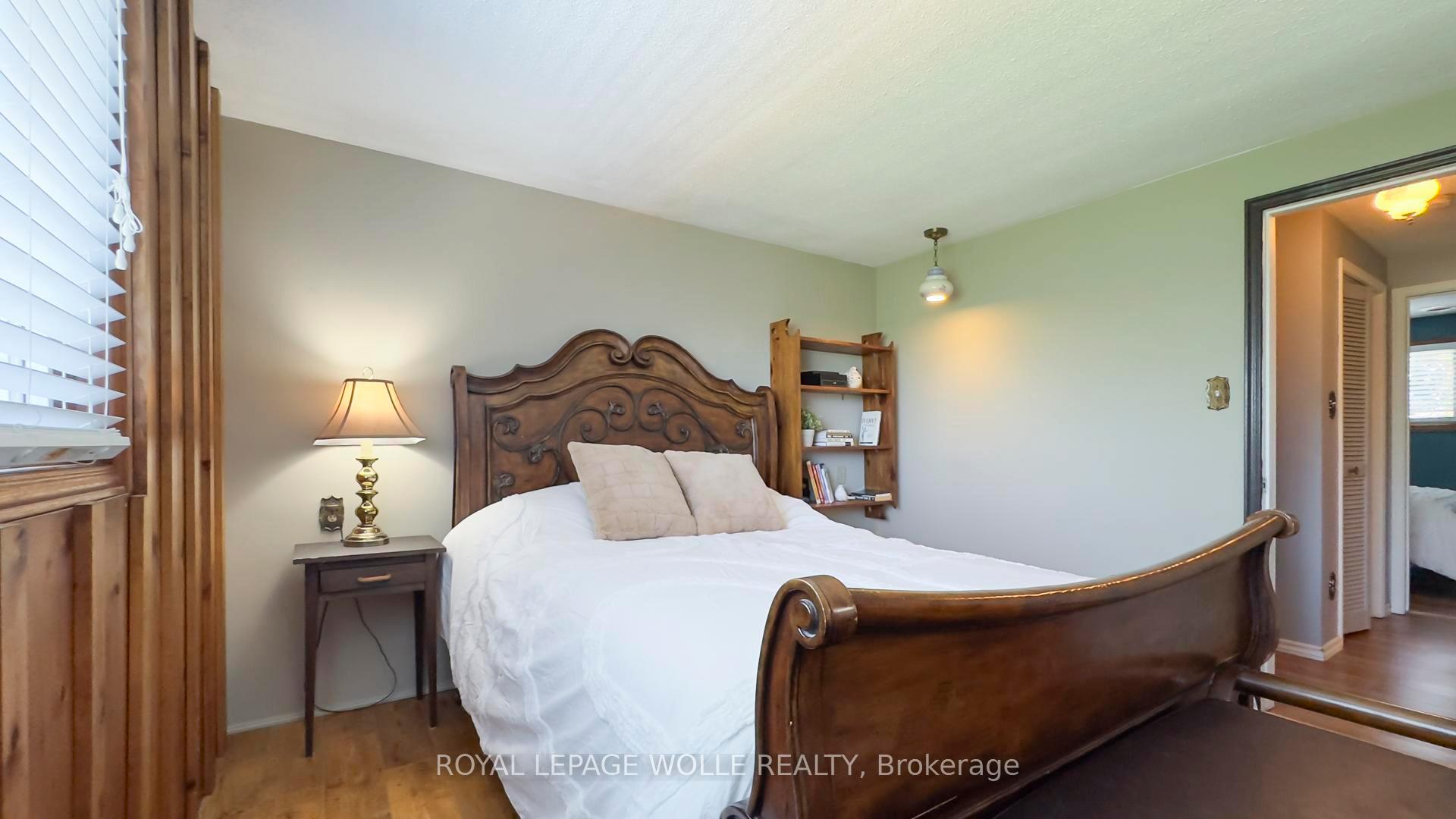 Photo 19 of 1061 Henry Street, Wellesley — HOMEH