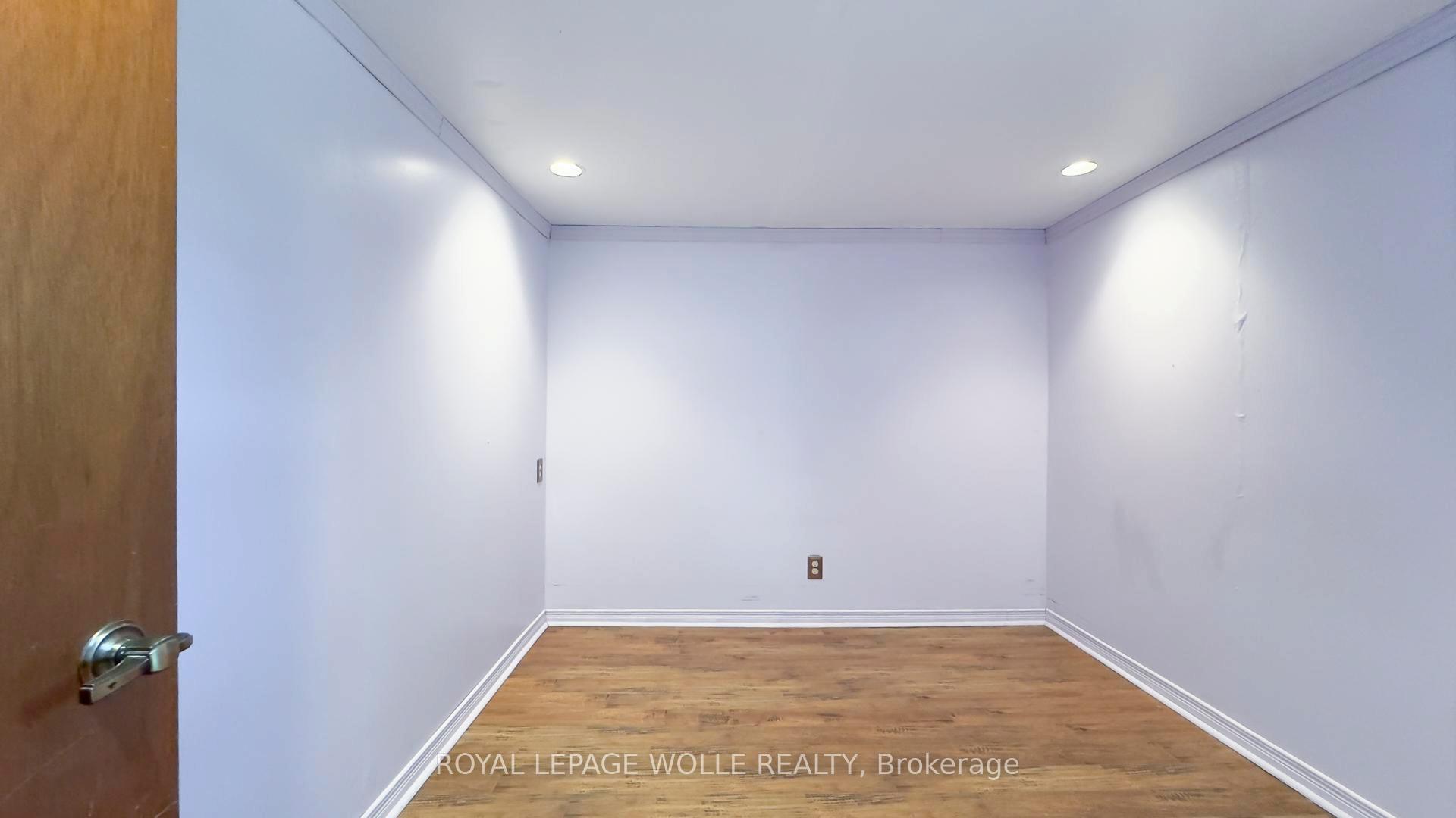 Photo 26 of 1061 Henry Street, Wellesley — HOMEH
