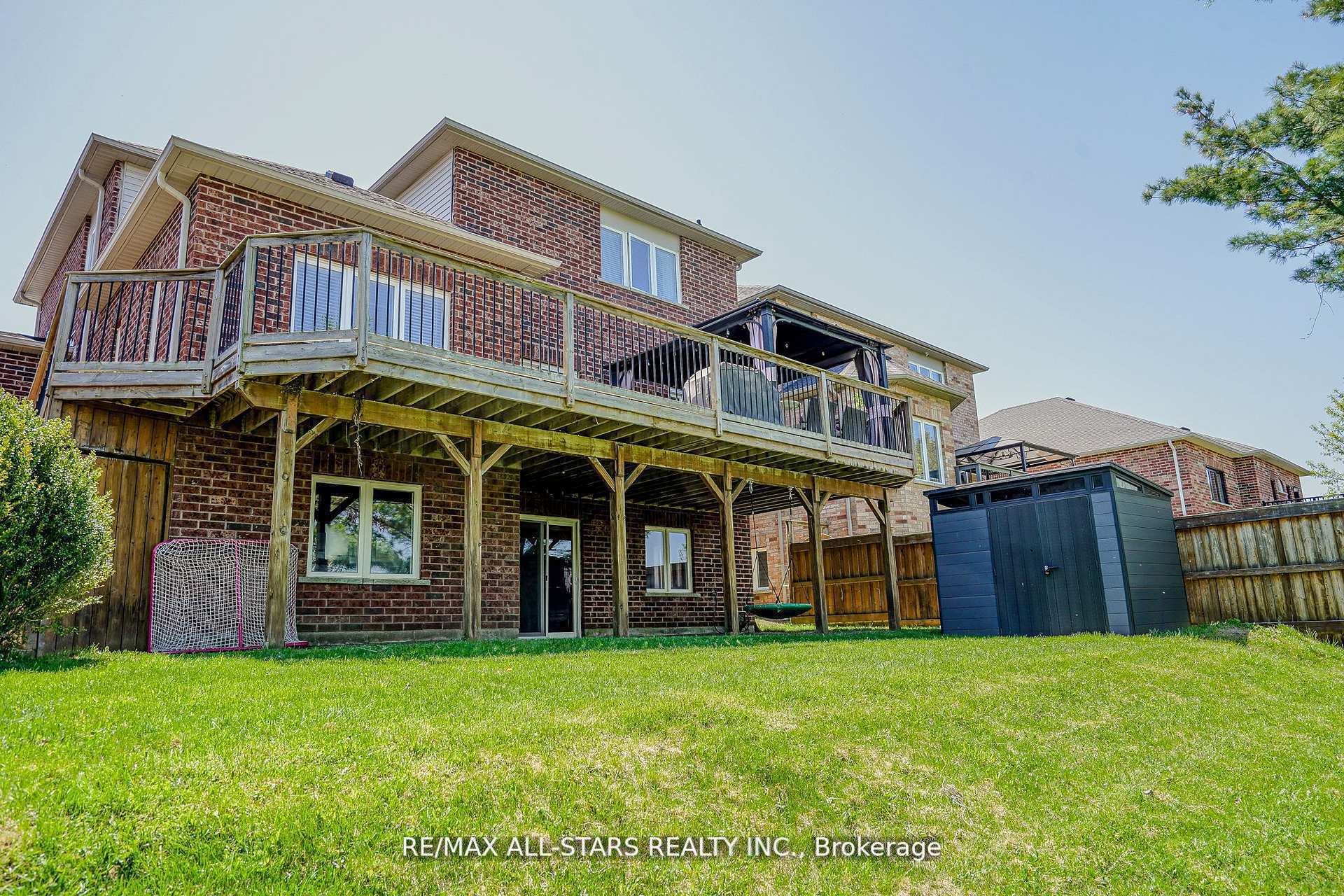 Photo 25 of 3 Furlan Court, Uxbridge — HOMEH