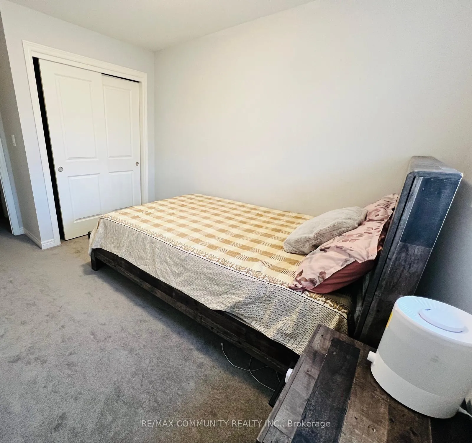 Photo 17 of 604 Julia Drive, Welland, Coyle Creek — HOMEH