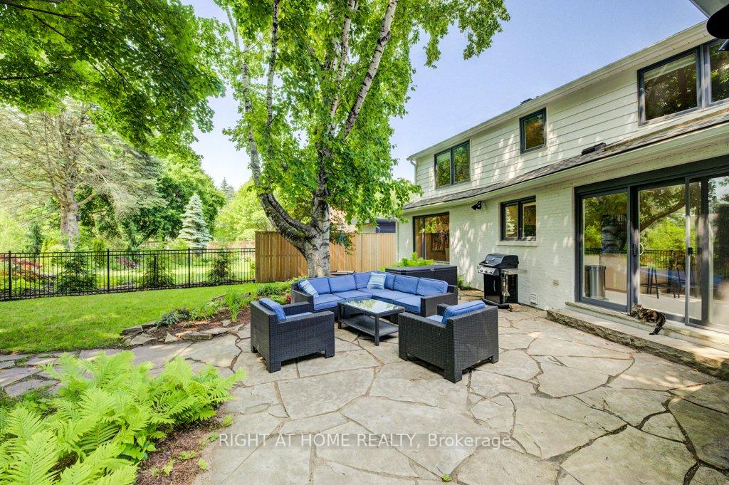 Photo 6 of 17 Post Horn Place, Waterloo — HOMEH