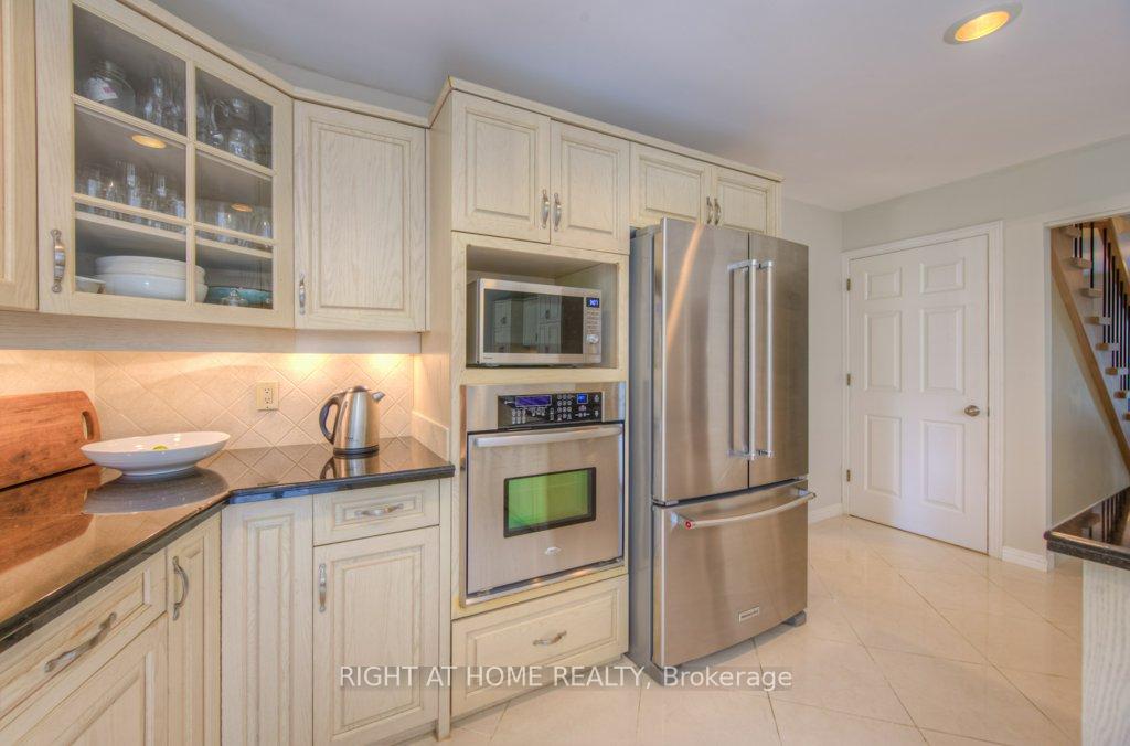 Photo 21 of 17 Post Horn Place, Waterloo — HOMEH