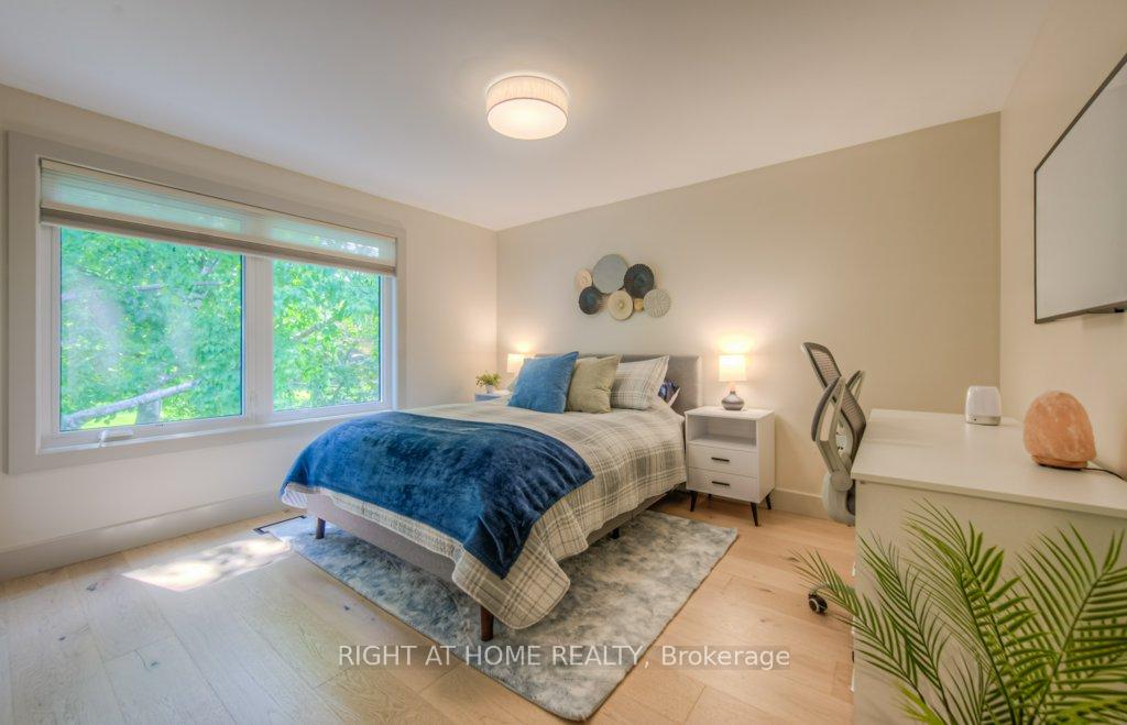 Photo 29 of 17 Post Horn Place, Waterloo — HOMEH
