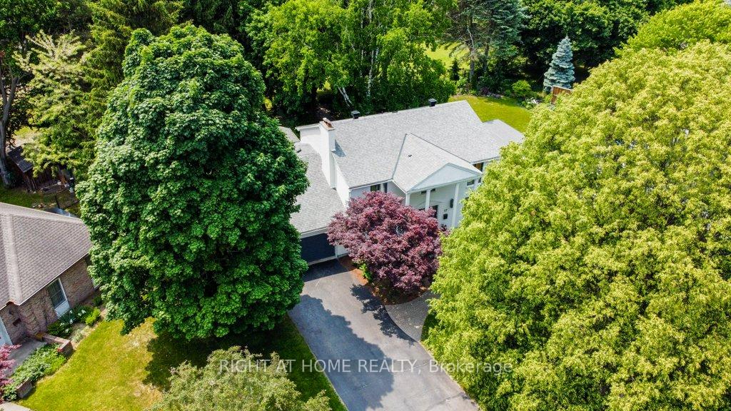 Photo 36 of 17 Post Horn Place, Waterloo — HOMEH