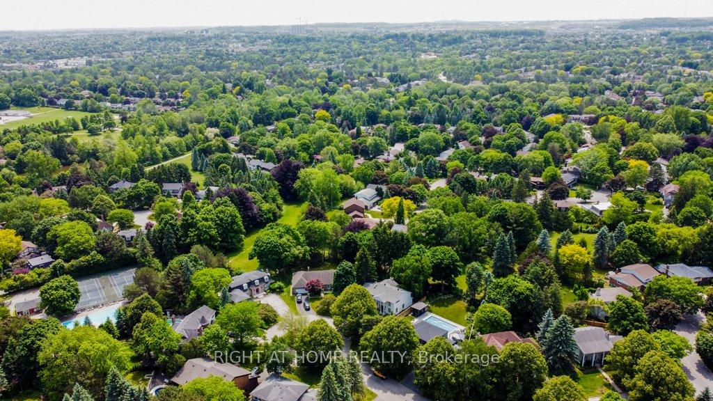 Photo 40 of 17 Post Horn Place, Waterloo — HOMEH
