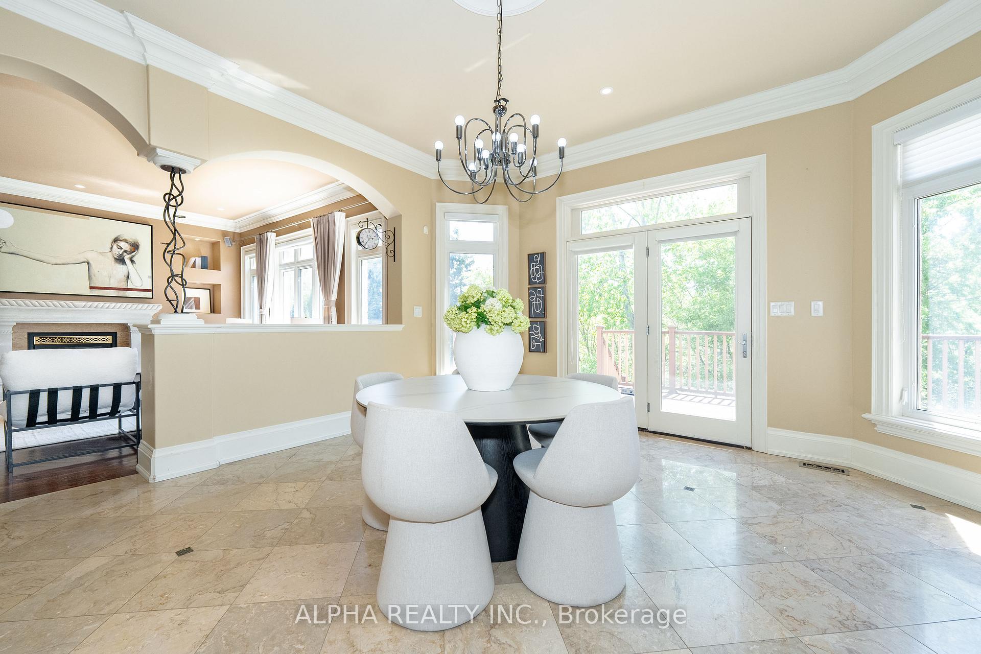 Photo 15 of 15 Bute Court, Vaughan, Maple — HOMEH