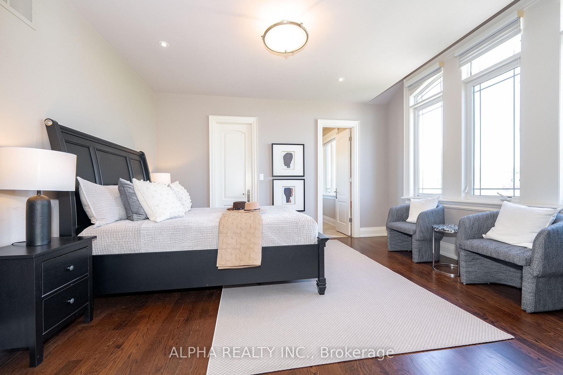 Photo 30 of 15 Bute Court, Vaughan, Maple — HOMEH