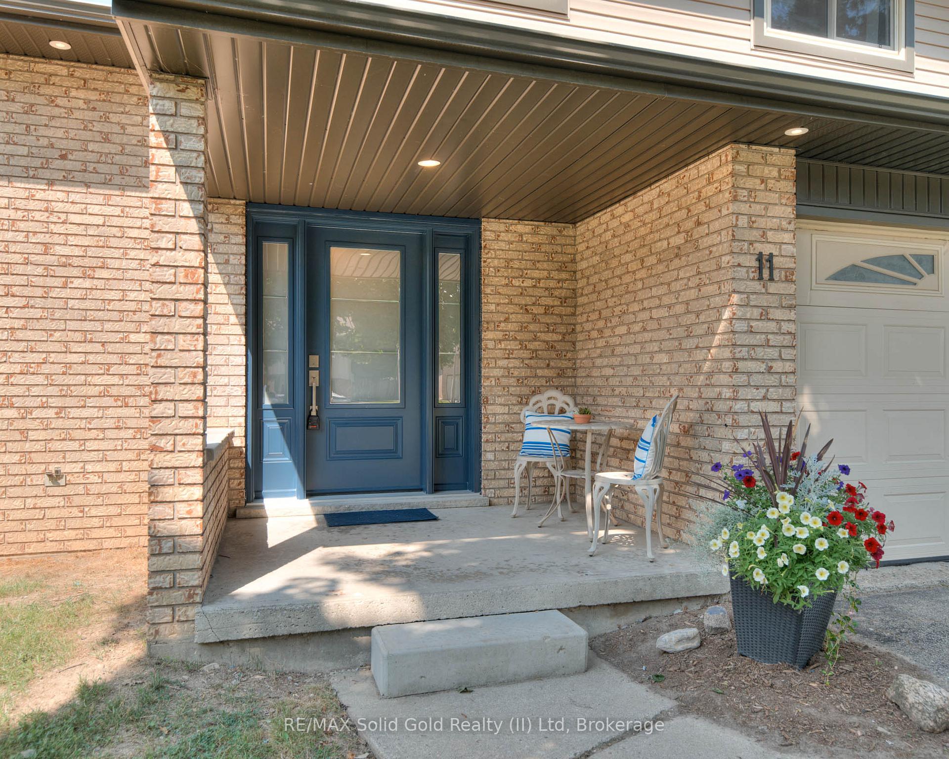 Photo 5 of 11 Reiner Crescent, Wellesley — HOMEH
