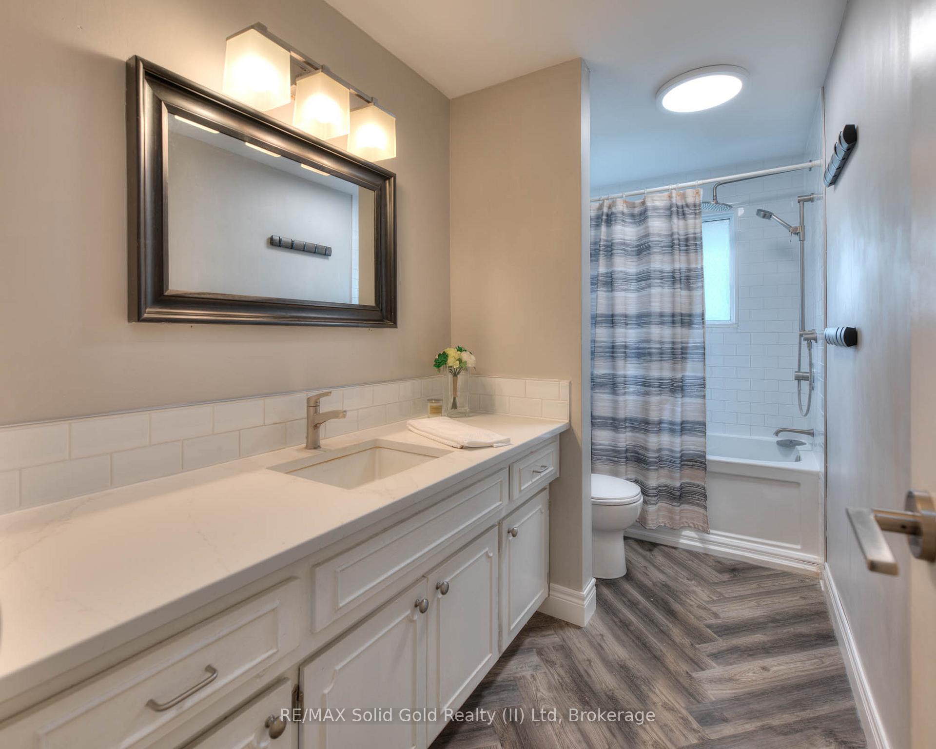 Photo 30 of 11 Reiner Crescent, Wellesley — HOMEH