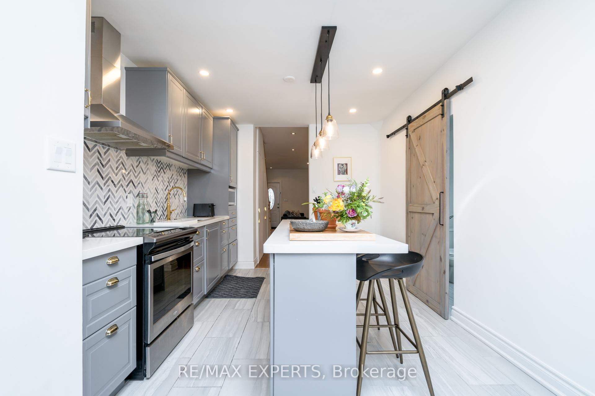Photo 14 of Unit Main/2N, 144 Morrison Avenue, Toronto, Corso Italia-Davenport — HOMEH