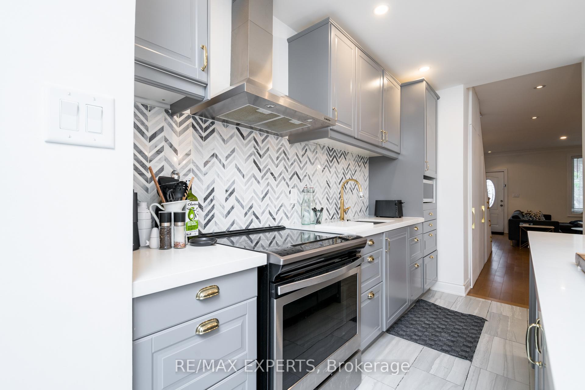 Photo 15 of Unit Main/2N, 144 Morrison Avenue, Toronto, Corso Italia-Davenport — HOMEH