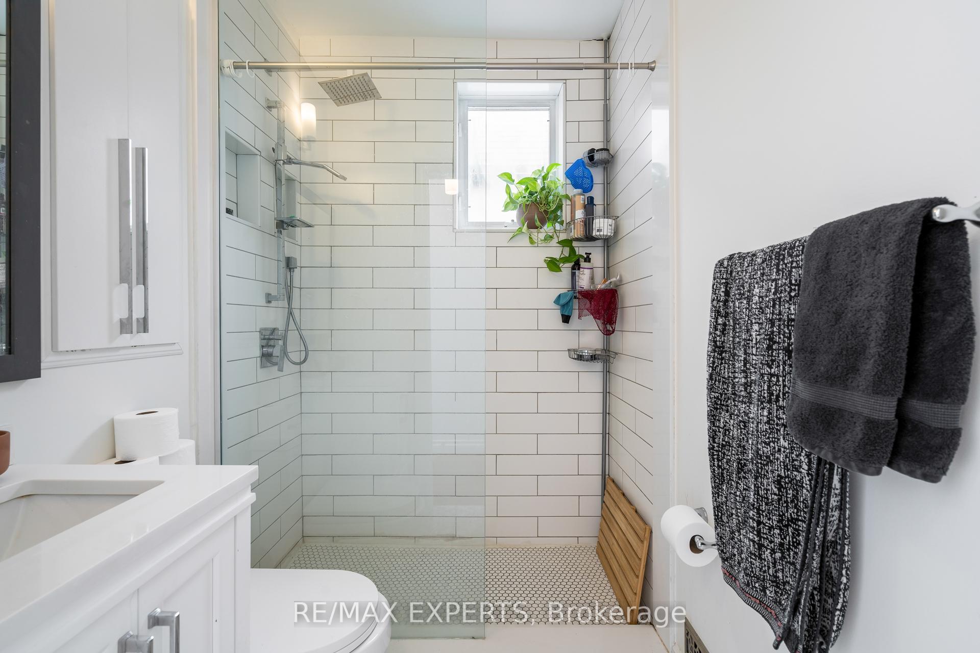 Photo 26 of Unit Main/2N, 144 Morrison Avenue, Toronto, Corso Italia-Davenport — HOMEH