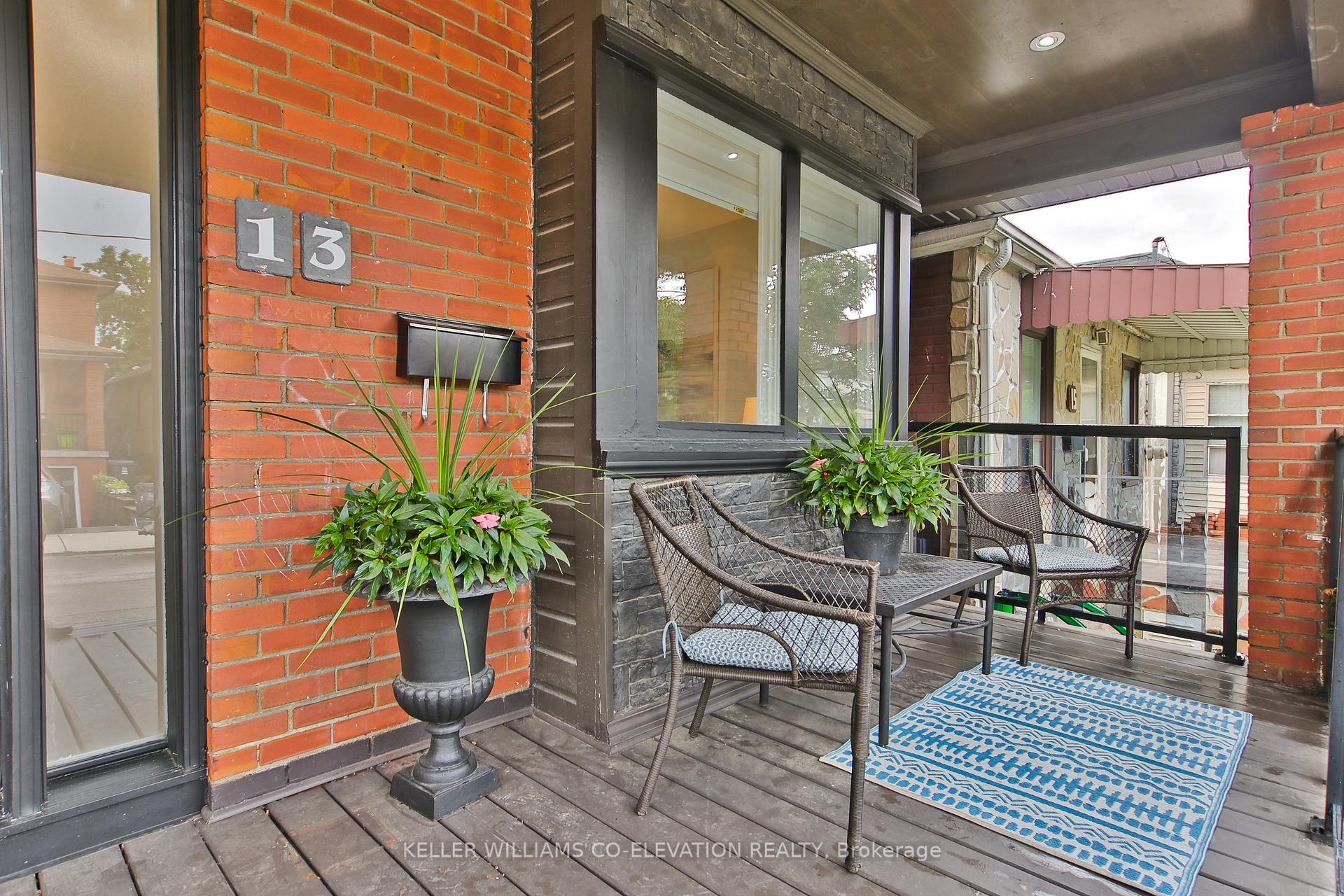 Photo 3 of 13 Beechwood Avenue, Toronto, Rockcliffe-Smythe — HOMEH