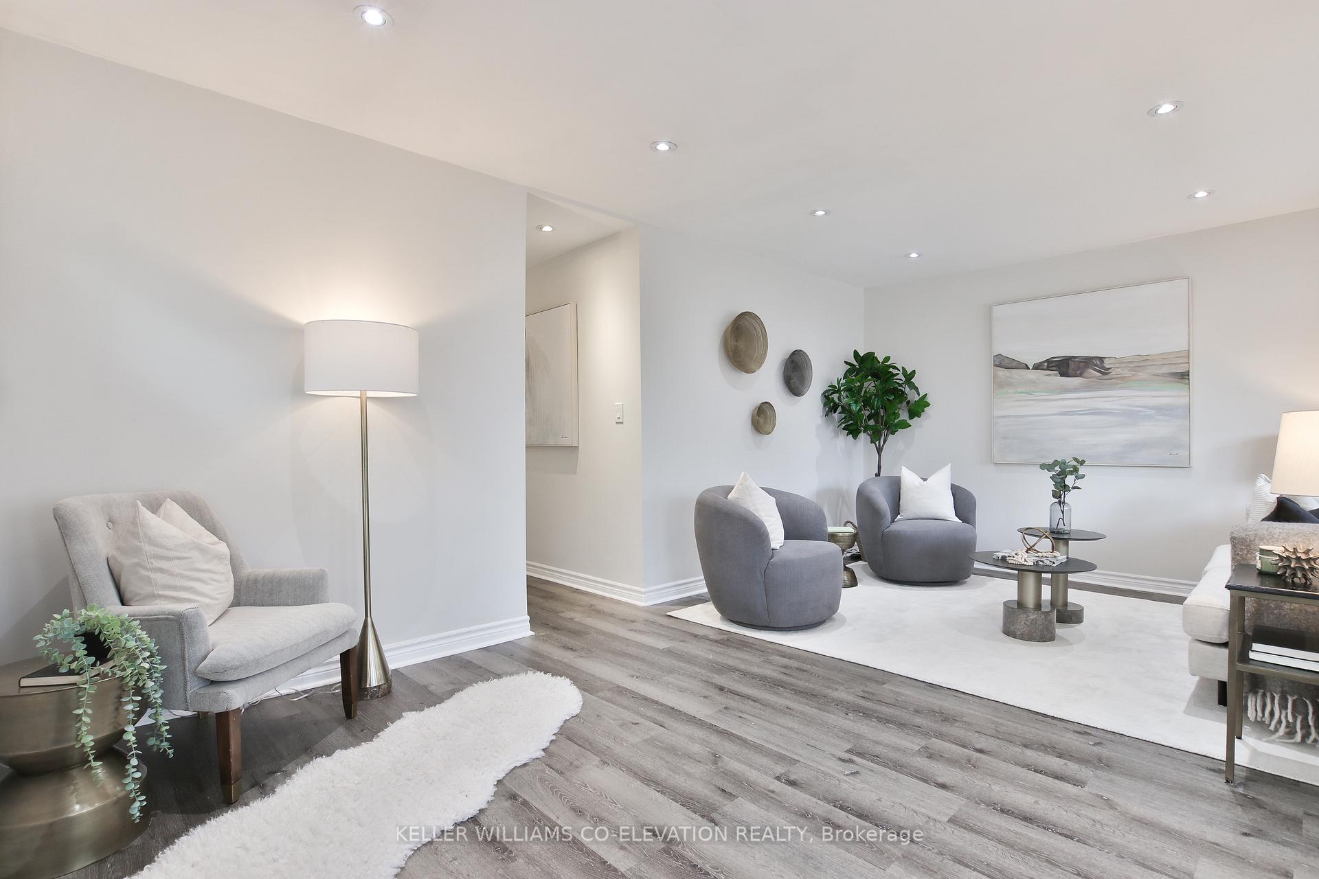 Photo 4 of 13 Beechwood Avenue, Toronto, Rockcliffe-Smythe — HOMEH