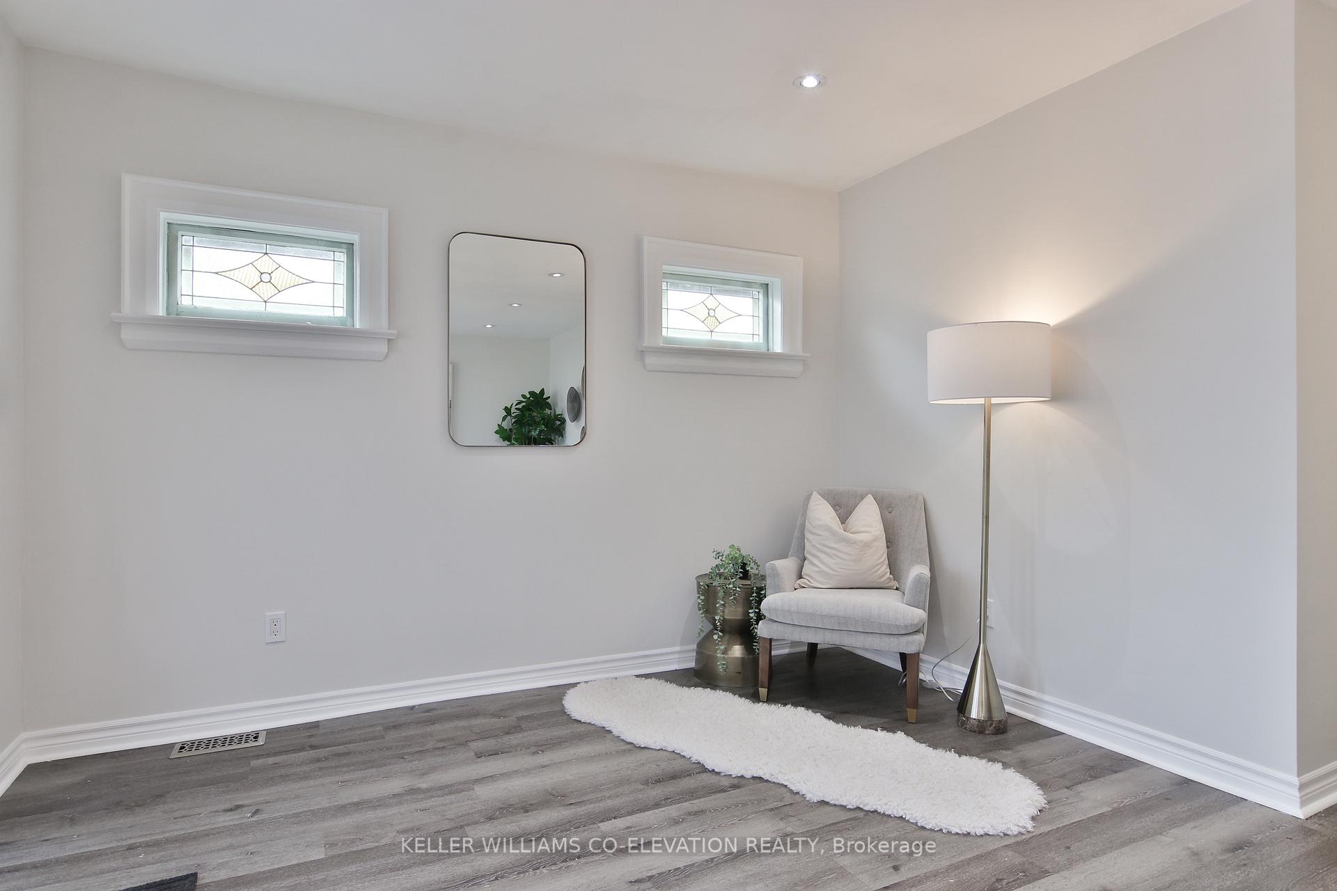 Photo 10 of 13 Beechwood Avenue, Toronto, Rockcliffe-Smythe — HOMEH