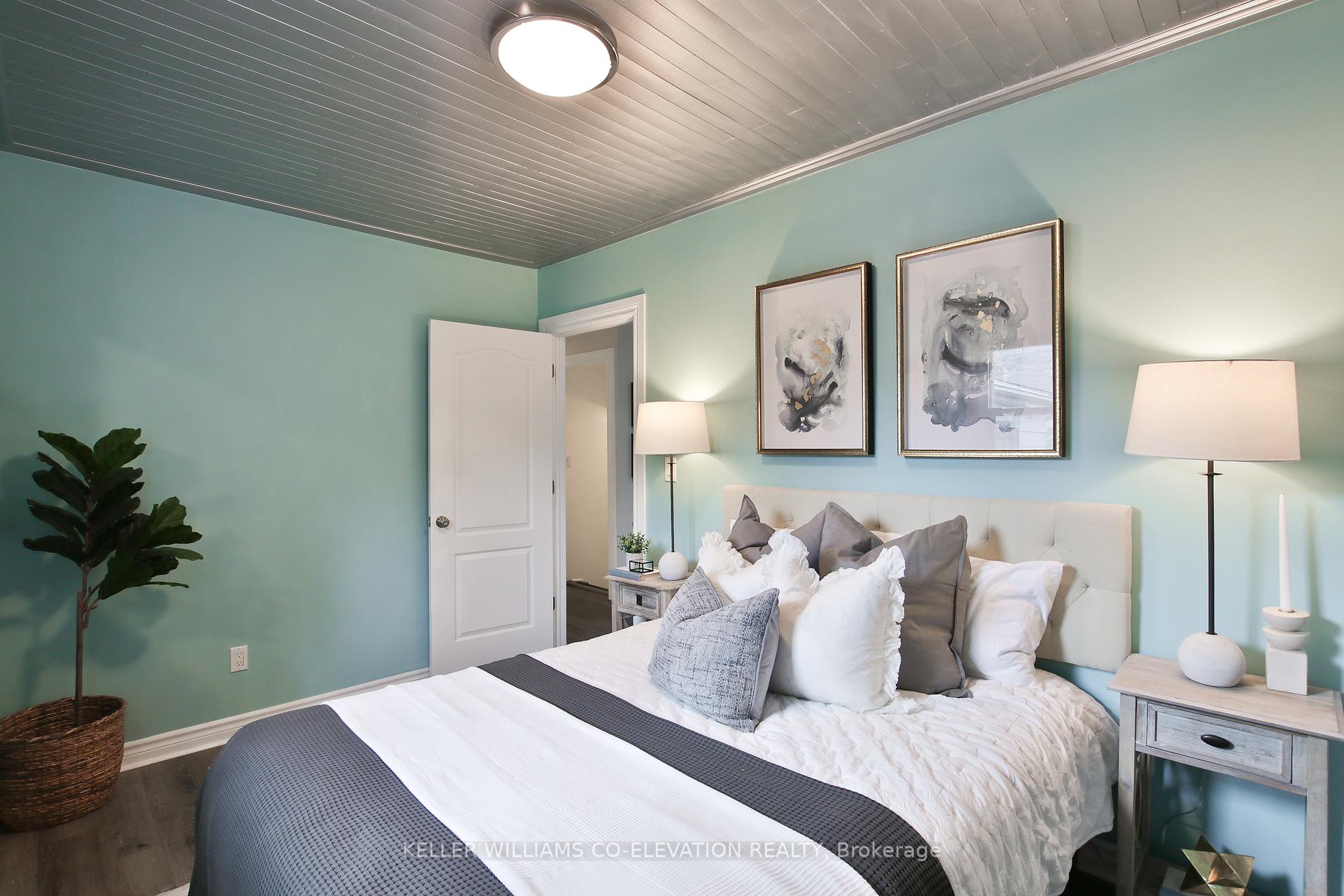 Photo 17 of 13 Beechwood Avenue, Toronto, Rockcliffe-Smythe — HOMEH