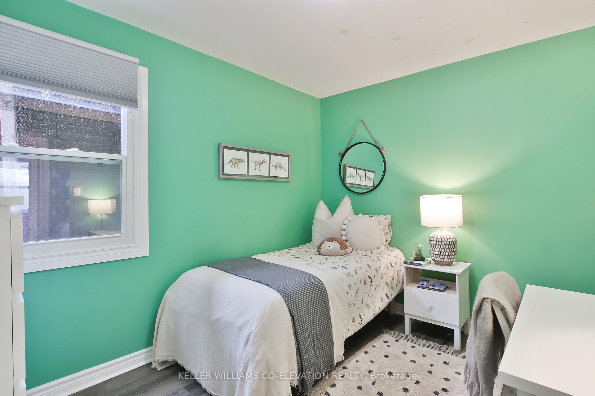 Photo 20 of 13 Beechwood Avenue, Toronto, Rockcliffe-Smythe — HOMEH