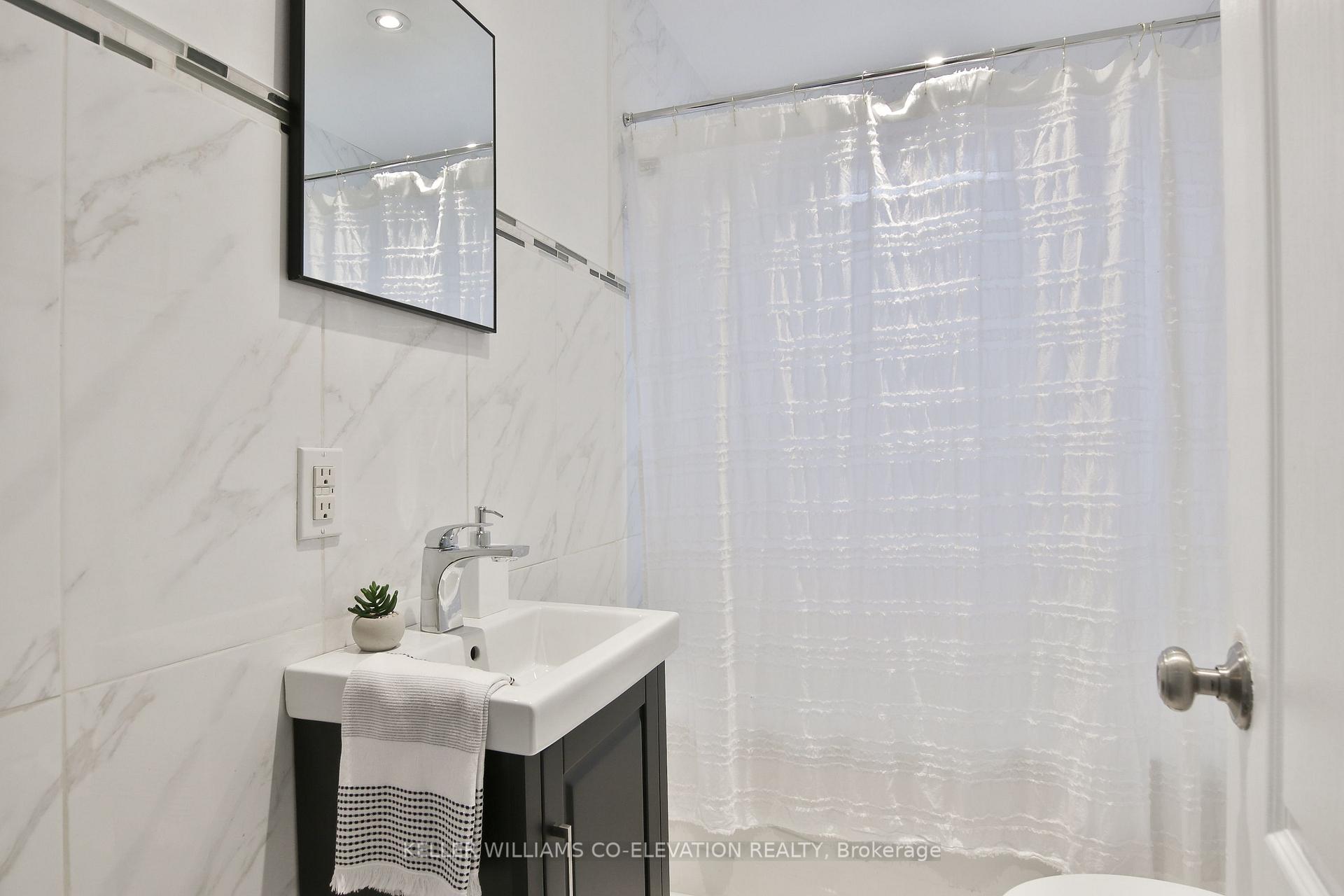 Photo 24 of 13 Beechwood Avenue, Toronto, Rockcliffe-Smythe — HOMEH