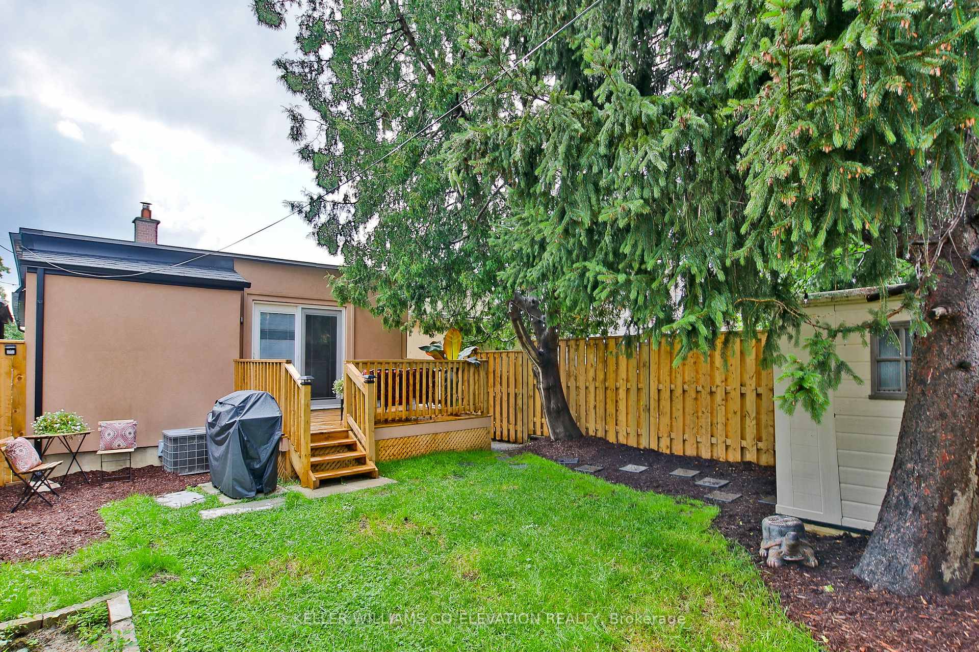 Photo 35 of 13 Beechwood Avenue, Toronto, Rockcliffe-Smythe — HOMEH