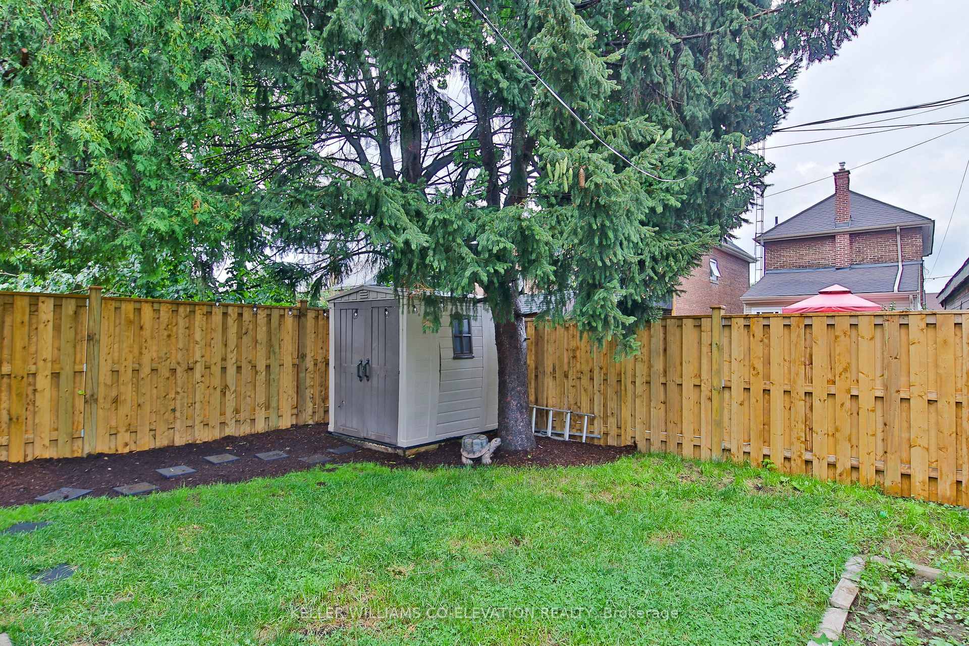 Photo 36 of 13 Beechwood Avenue, Toronto, Rockcliffe-Smythe — HOMEH