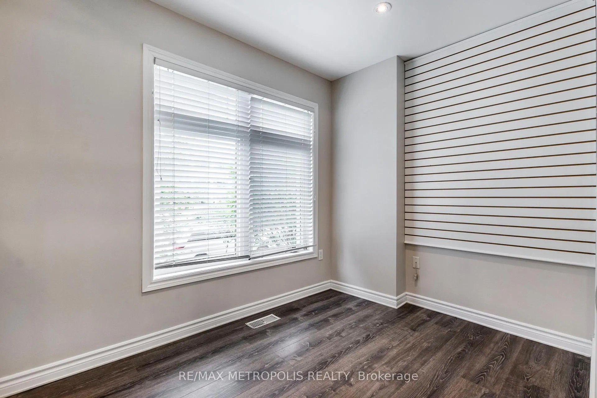 Photo 7 of Unit C16, 619 Wild Ginger Avenue, Waterloo, Clair Hills — HOMEH