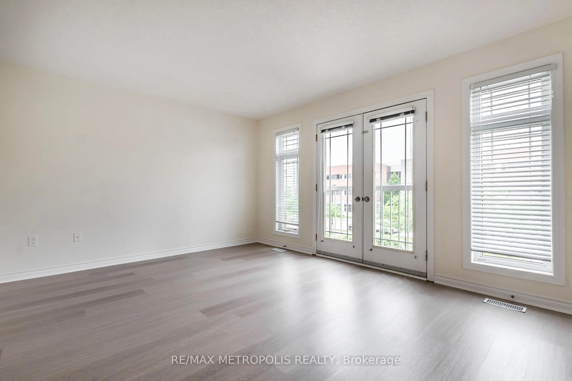 Photo 12 of Unit C16, 619 Wild Ginger Avenue, Waterloo, Clair Hills — HOMEH