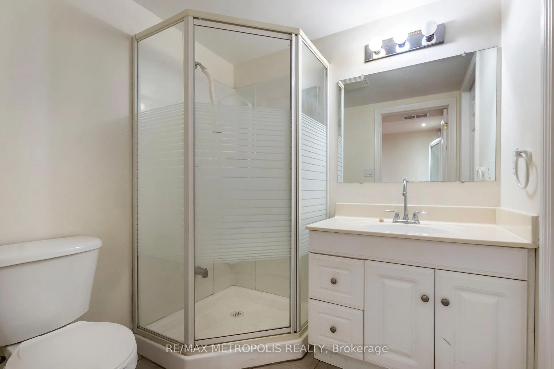 Photo 35 of Unit C16, 619 Wild Ginger Avenue, Waterloo, Clair Hills — HOMEH
