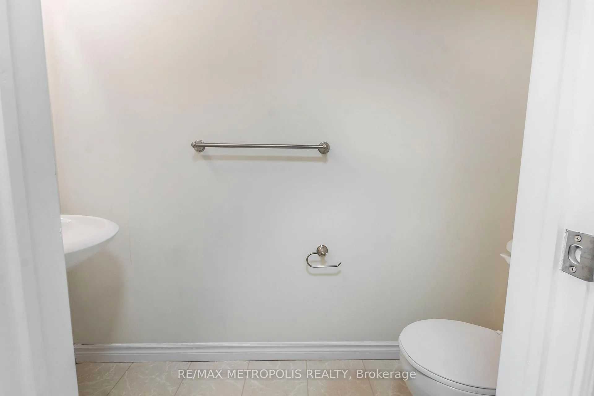 Photo 43 of Unit C16, 619 Wild Ginger Avenue, Waterloo, Clair Hills — HOMEH