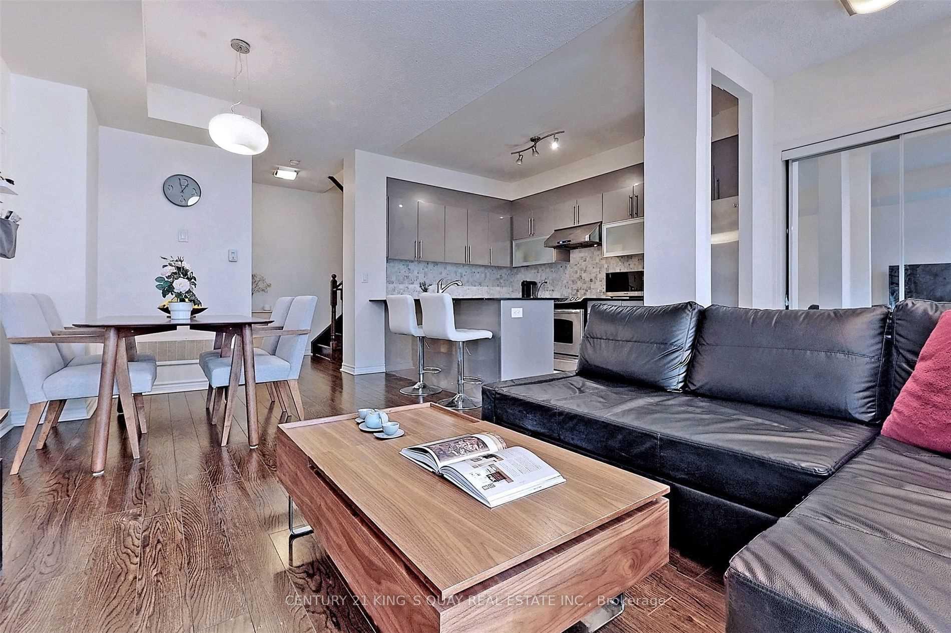 Photo 6 of Unit 49, 7 Brighton Place, Vaughan, Crestwood-Springfarm-Yorkhill — HOMEH