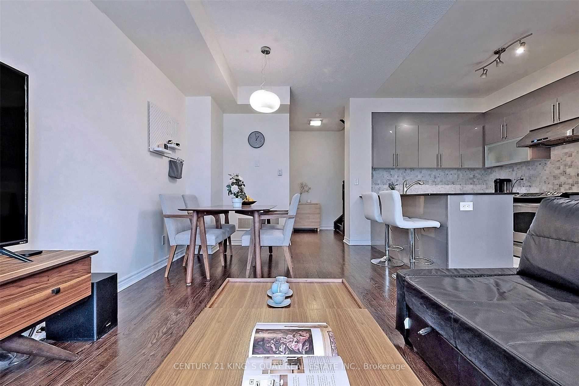 Photo 7 of Unit 49, 7 Brighton Place, Vaughan, Crestwood-Springfarm-Yorkhill — HOMEH