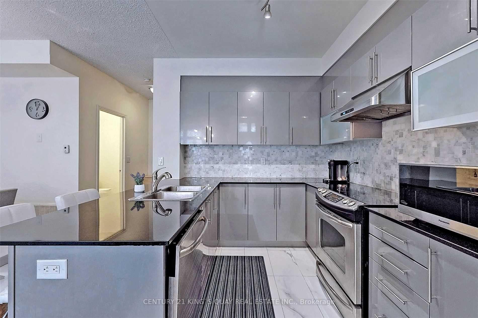 Photo 11 of Unit 49, 7 Brighton Place, Vaughan, Crestwood-Springfarm-Yorkhill — HOMEH