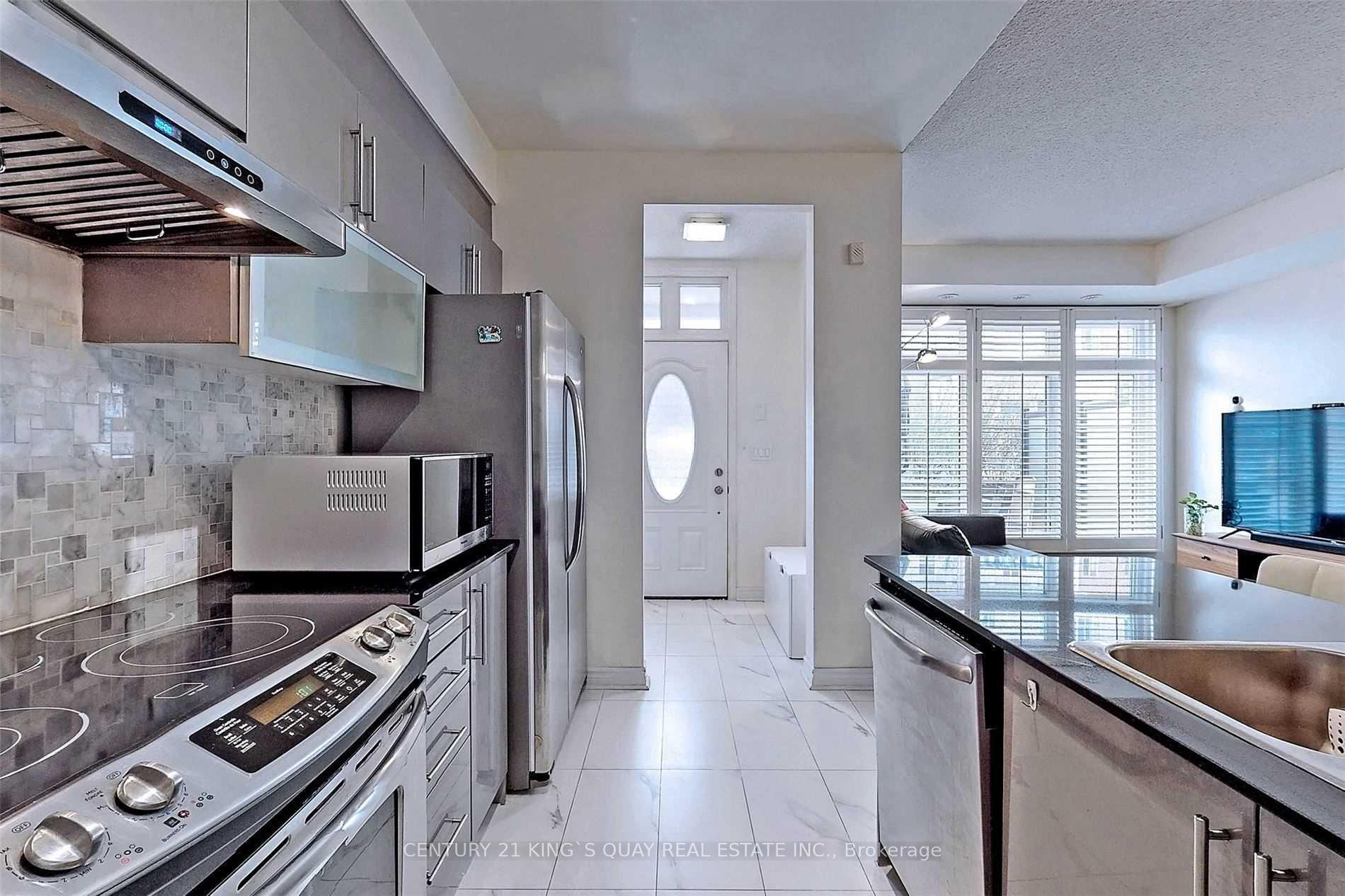 Photo 12 of Unit 49, 7 Brighton Place, Vaughan, Crestwood-Springfarm-Yorkhill — HOMEH