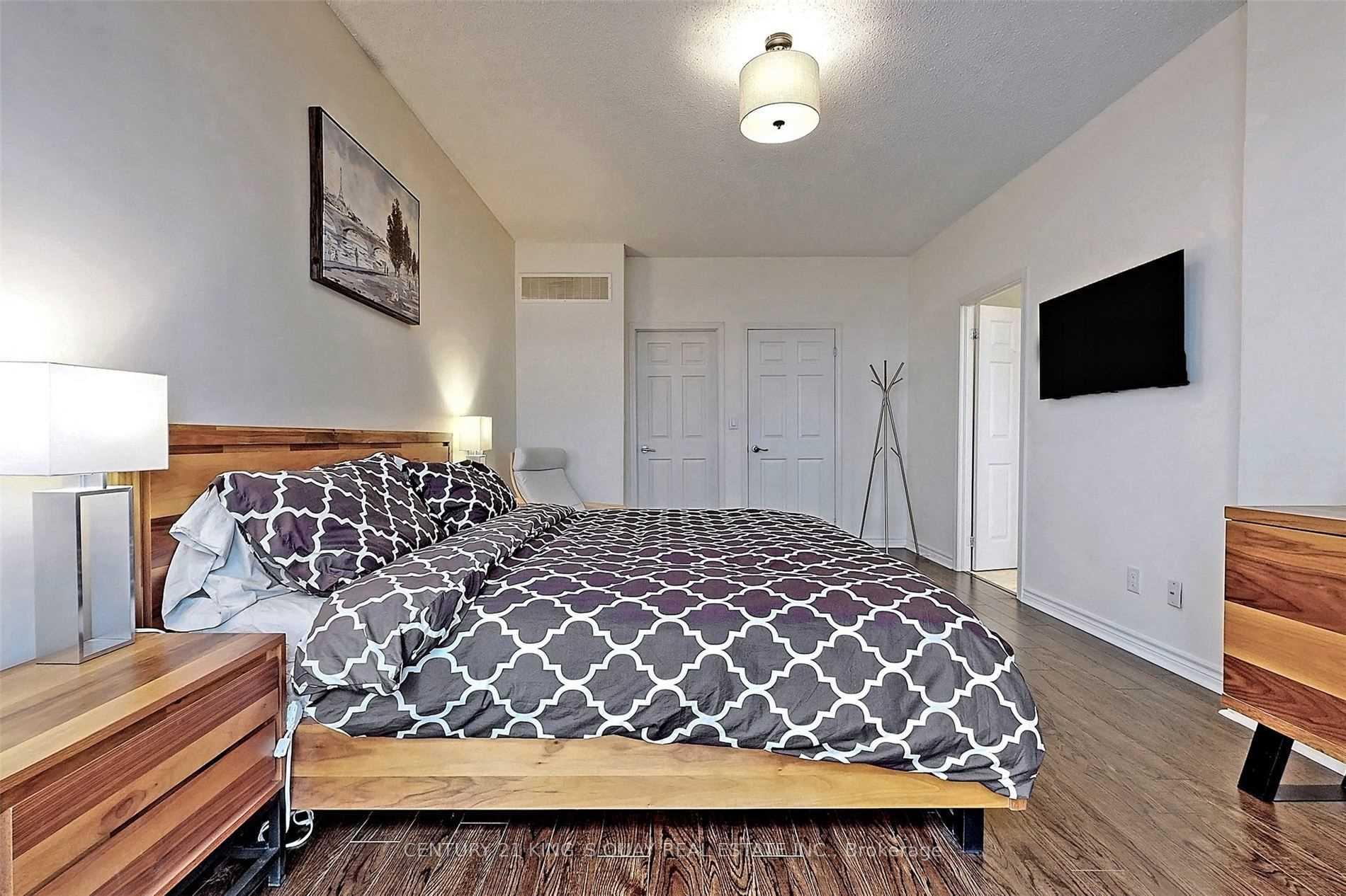 Photo 25 of Unit 49, 7 Brighton Place, Vaughan, Crestwood-Springfarm-Yorkhill — HOMEH
