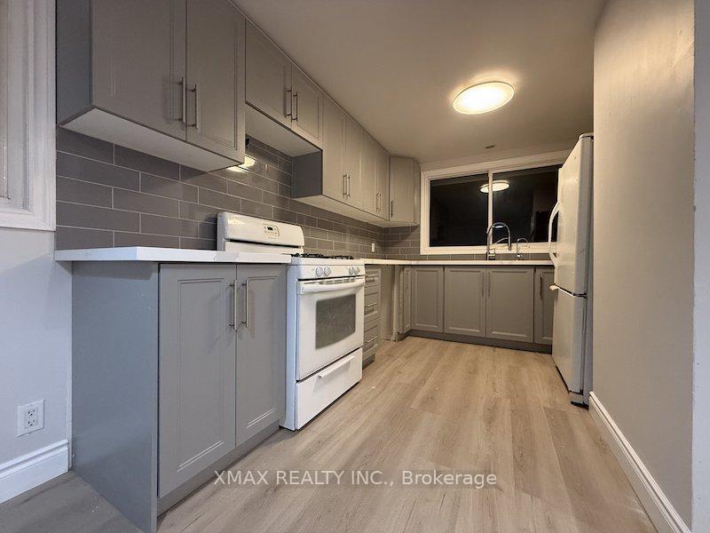 Photo 10 of 452 Midwood Crescent, Waterloo, Beechwood — HOMEH