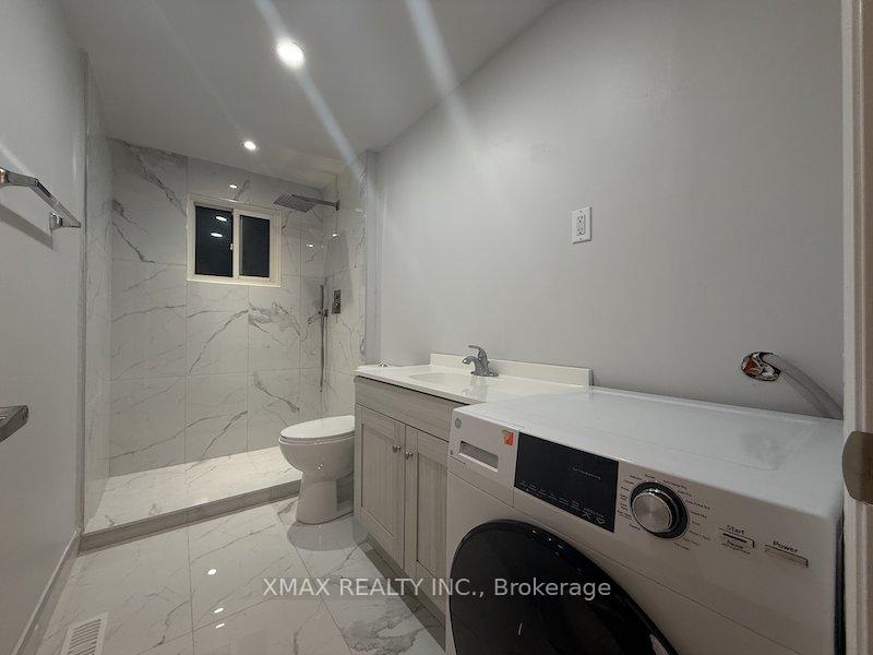 Photo 17 of 452 Midwood Crescent, Waterloo, Beechwood — HOMEH