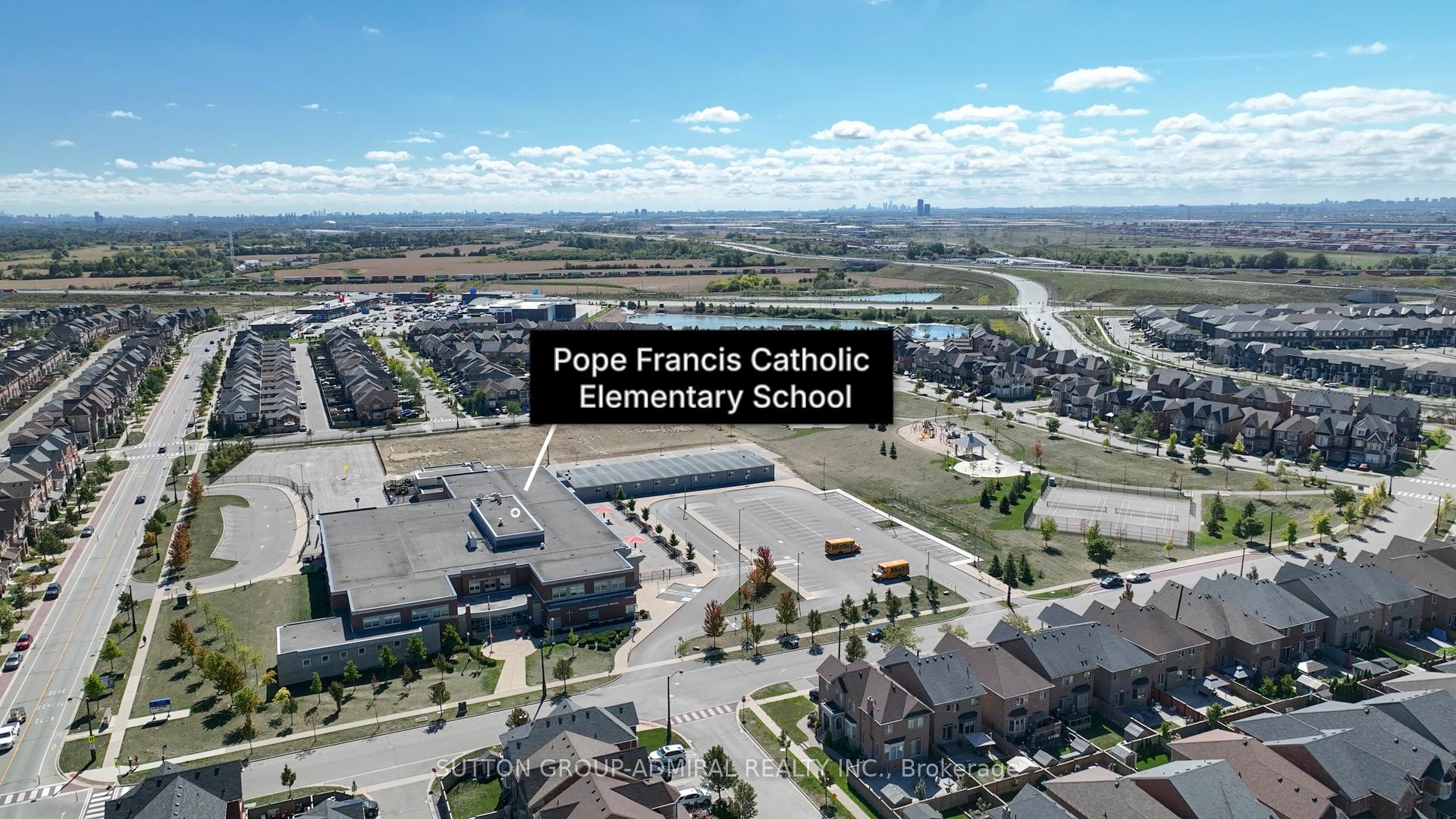 Photo 48 of 6 Andreeta Drive, Vaughan, Kleinburg — HOMEH
