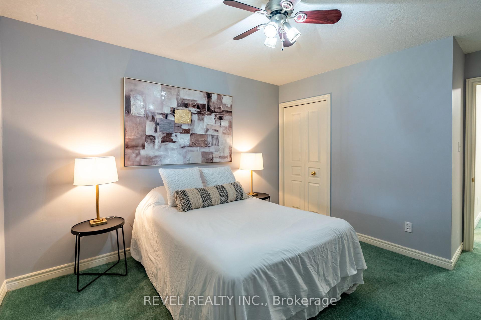 Photo 25 of 632 Bayhampton Crescent, Waterloo — HOMEH