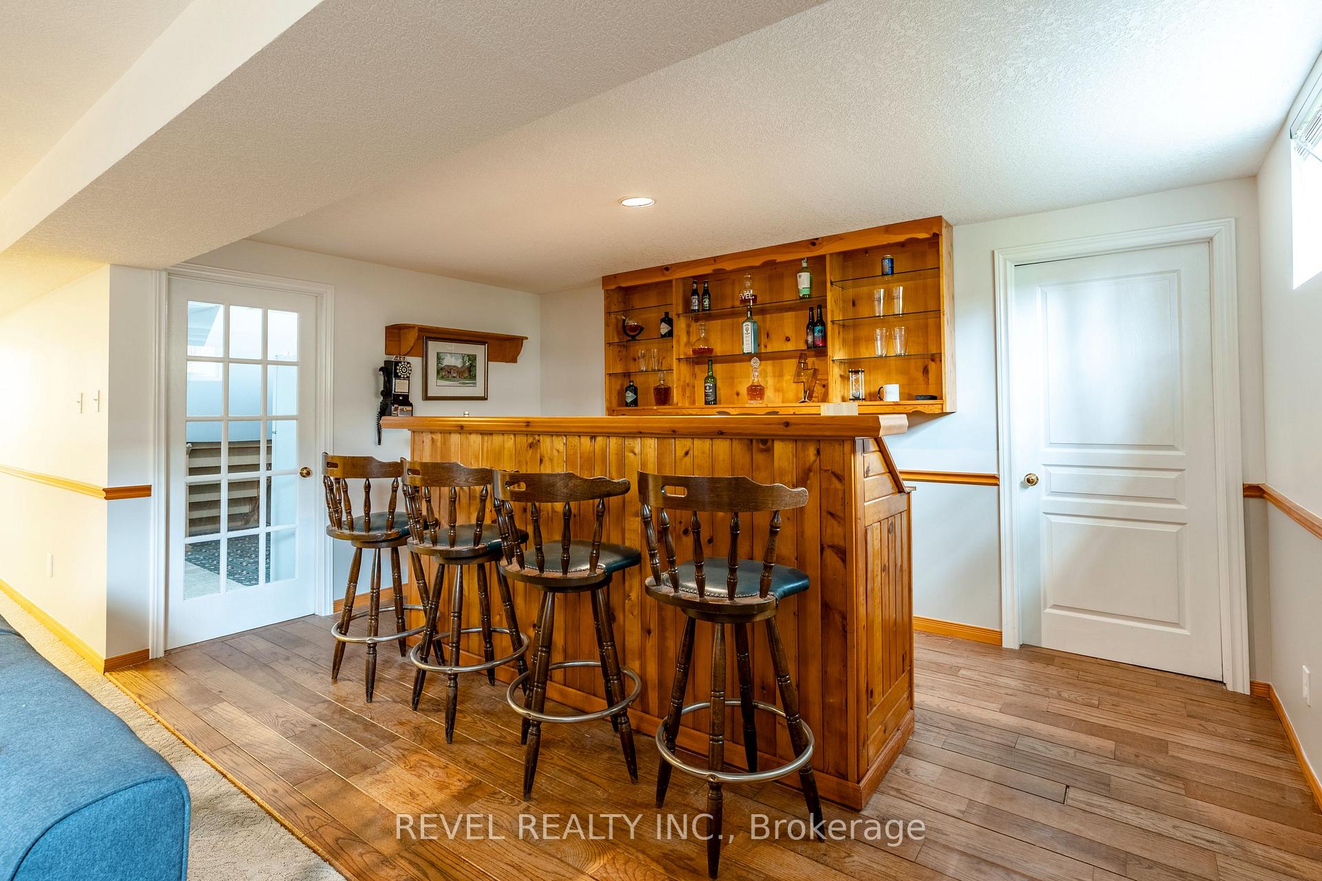 Photo 36 of 632 Bayhampton Crescent, Waterloo — HOMEH