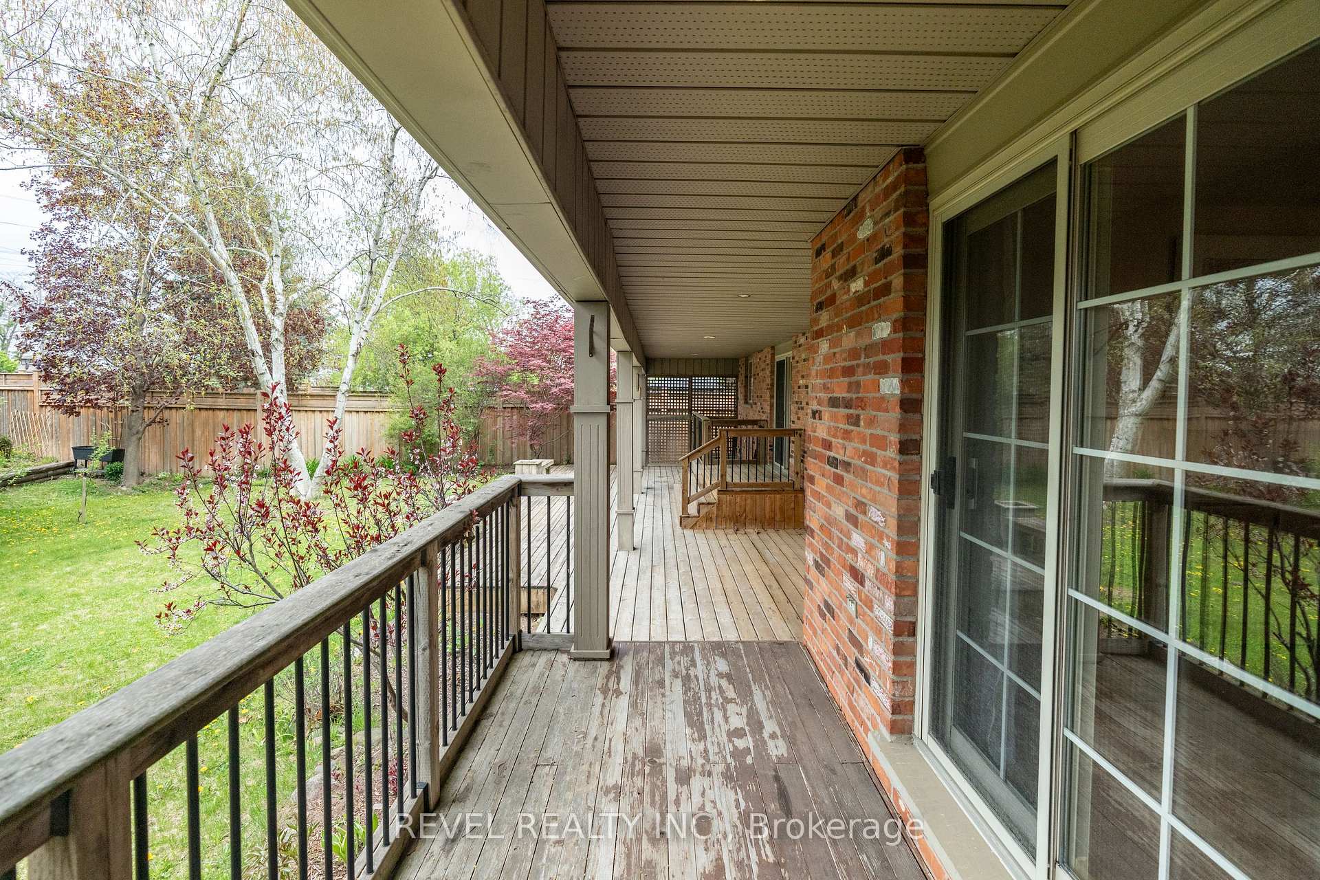 Photo 42 of 632 Bayhampton Crescent, Waterloo — HOMEH