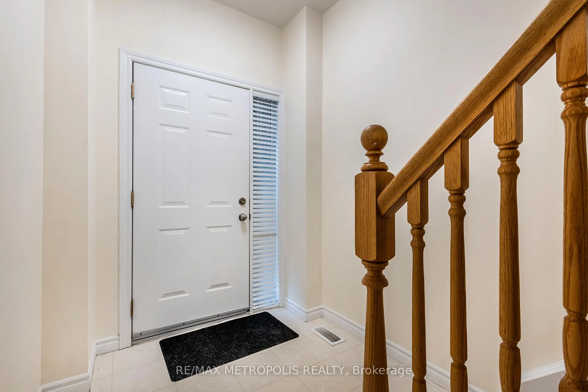 Photo 2 of Unit C15, 619 Wild Ginger Avenue, Waterloo, Clair Hills — HOMEH